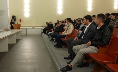 "Знання української — обов’язкова умова вступу": чи їдуть іноземні студенти навчатися до Черкас "Знання української — обов’язкова умова вступу": чи їдуть іноземні студенти навчатися до Черкас
