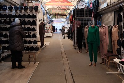 Ремонт 7 тисяч квадратів покриття та чат-бот для підприємців: інтерв'ю з директором Калинівського ринку у Чернівцях Ремонт 7 тисяч квадратів покриття та чат-бот для підприємців: інтерв'ю з директором Калинівського ринку у Чернівцях