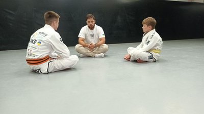 Кубок світу та Чемпіонат Європи з джиу-джитсу Кубок світу та Чемпіонат Європи з джиу-джитсу