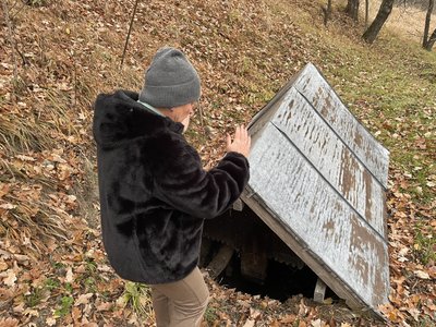 "Це є сільське, це є наше". Жителі Пістиня на Франківщині побоюються, що втратять доступ до криниці зі солоною водою "Це є сільське, це є наше". Жителі Пістиня на Франківщині побоюються, що втратять доступ до криниці зі солоною водою