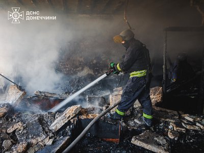 Війська РФ атакували авіабомбами Краматорськ: є поранені Війська РФ атакували авіабомбами Краматорськ: є поранені