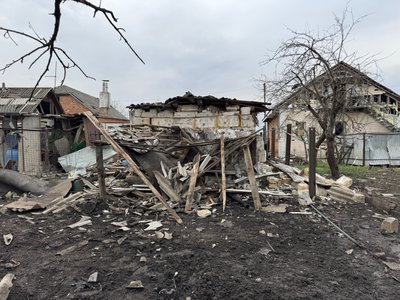"Шахеди" атакували приватні будинки та сільгосппідприємство в Сумському районі