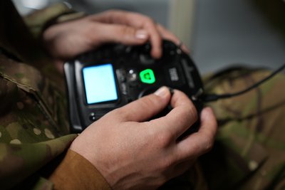 Як наземні роботи полку «Лава» забезпечують логістику на Куп'янському напрямку Як наземні роботи полку «Лава» забезпечують логістику на Куп'янському напрямку