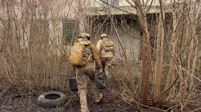 "Перевівся в БПЛА, щоб помститись": на Хмельниччині провели навчання з виявлення російських дронів "Перевівся в БПЛА, щоб помститись": на Хмельниччині провели навчання з виявлення російських дронів