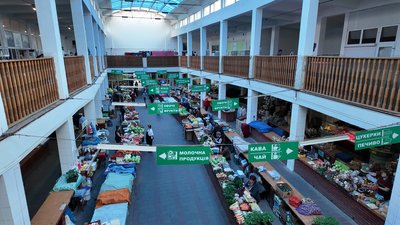 Ринок народів: хто торгує на одному з центральних ринків Ужгорода Ринок народів: хто торгує на одному з центральних ринків Ужгорода