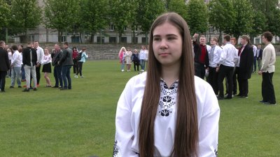 Збирали гроші на дрони: у Рівному в НУВГП відзначали День вишиванки Збирали гроші на дрони: у Рівному в НУВГП відзначали День вишиванки