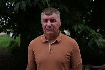 Під обстрілами та без зв'язку. Як живе прифронтова Межова на Дніпропетровщині