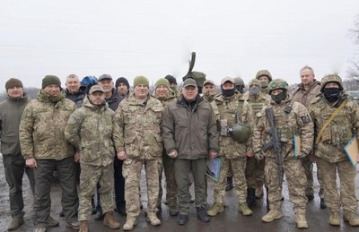 На Сумщині преміювали військових за знищені повітряні цілі: яка сума премії На Сумщині преміювали військових за знищені повітряні цілі: яка сума премії