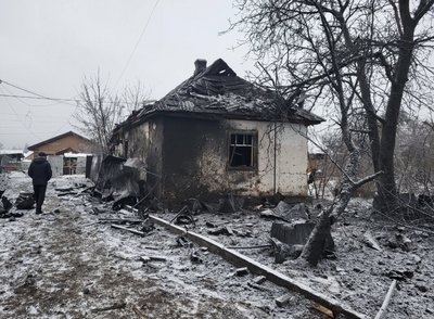 Наслідки ракетного удару по Києву, Дарницький район, 11 грудня 2023 року Наслідки ракетного удару по Києву, Дарницький район, 11 грудня 2023 року