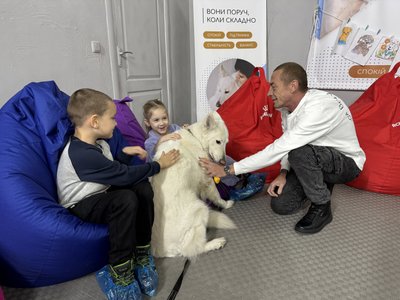 "Якщо мені тривожно, я можу прийти сюди": як працює Центр каністерапії у Миргороді "Якщо мені тривожно, я можу прийти сюди": як працює Центр каністерапії у Миргороді