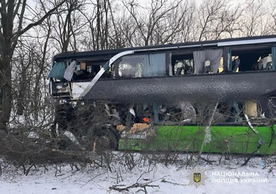 Загинули двоє водіїв: на Кіровоградщині сталась смертельна аварія Загинули двоє водіїв: на Кіровоградщині сталась смертельна аварія
