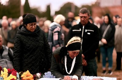 У громаді на Черкащині попрощалися із військовим У громаді на Черкащині попрощалися із військовим