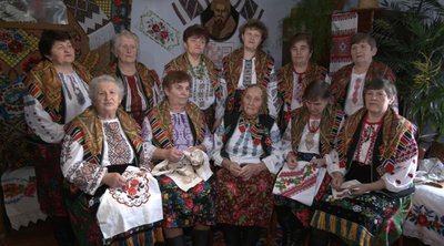 Аматорський колектив "Корса" з Тернопільщини популяризує українські народні пісні й традиції Аматорський колектив "Корса" з Тернопільщини популяризує українські народні пісні й традиції