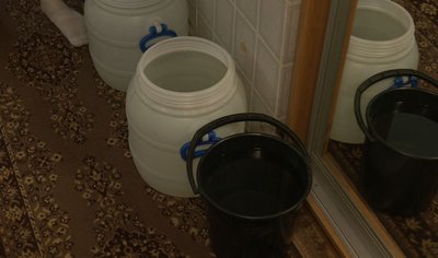 "До холери докотимось": у місті на Черкащині жителі не мають води