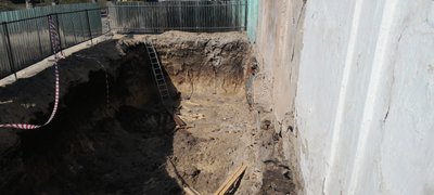 У Первомайську під час реконструкції знайшли підвали: чи пов’язані вони з легендами про козацькі ходи під Бугом? У Первомайську під час реконструкції знайшли підвали: чи пов’язані вони з легендами про козацькі ходи під Бугом?