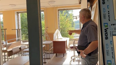 Навчання вирішили не зупиняти: як працює ліцей на Черкащині після влучання дрона Навчання вирішили не зупиняти: як працює ліцей на Черкащині після влучання дрона