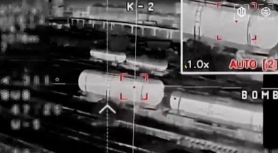 Українські військові показали, як атакували полігон для пілотів армії РФ в окупованому Дебальцевому Українські військові показали, як атакували полігон для пілотів армії РФ в окупованому Дебальцевому