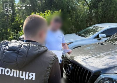 15 тис доларів США за ухилення від мобілізації: сумчанину повідомили про підозру 15 тис доларів США за ухилення від мобілізації: сумчанину повідомили про підозру