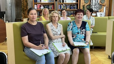 Миколаївці написали диктант до Дня Конституції України Миколаївці написали диктант до Дня Конституції України