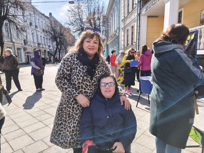 У Житомирі провели флешмоб до всесвітнього дня людей із синдромом Дауна