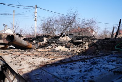 Поцілили у житлові квартали. Які наслідки російських атак Корабельного району Херсона Поцілили у житлові квартали. Які наслідки російських атак Корабельного району Херсона