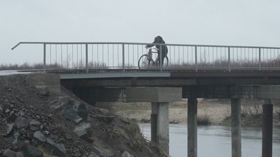 Замість аварійної понтонної переправи між селами на Рівненщині побудували міст Замість аварійної понтонної переправи між селами на Рівненщині побудували міст