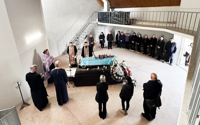 У Мукачеві попрощалися з полеглим захисником Валентином Улинцем У Мукачеві попрощалися з полеглим захисником Валентином Улинцем