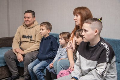 Взяли під опіку трьох дітей: історія прийомної родини з Дніпра Взяли під опіку трьох дітей: історія прийомної родини з Дніпра