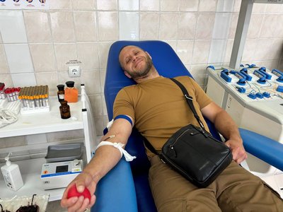 Семеро житомирян стали почесними донорами крові