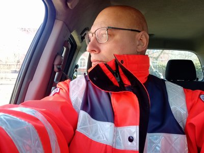 "Коли людина гине від обстрілів, це дуже страшно". Інтерв'ю з херсонським волонтером Товариства Червоного Хреста "Коли людина гине від обстрілів, це дуже страшно". Інтерв'ю з херсонським волонтером Товариства Червоного Хреста