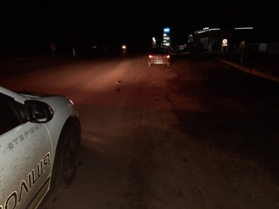 На Одещині авто влетіло у дерево, загинули троє людей, серед них діти двох та семи років На Одещині авто влетіло у дерево, загинули троє людей, серед них діти двох та семи років
