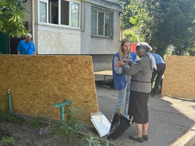 Війська РФ атакували Павлоград: що відбувається на місці удару Війська РФ атакували Павлоград: що відбувається на місці удару