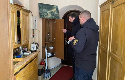 Перевірка храмів, дотримання правил пожежної безпеки, інструктаж рятувальників, Тернопільщина, квітень 2025 Перевірка храмів, дотримання правил пожежної безпеки, інструктаж рятувальників, Тернопільщина, квітень 2025