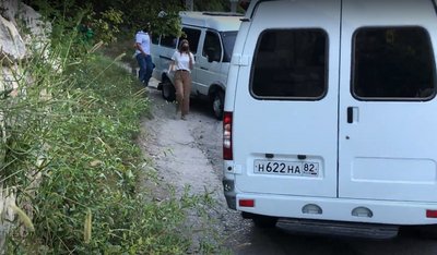 Анастасія Какотко під час обшуку Аметхана Умерова 24 серпня 2023 року Анастасія Какотко під час обшуку Аметхана Умерова 24 серпня 2023 року