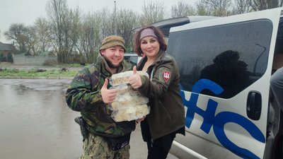 "Не купували тільки літаки і танки" — черкащанка, яка 10 років волонтерила і пішла на фронт "Не купували тільки літаки і танки" — черкащанка, яка 10 років волонтерила і пішла на фронт
