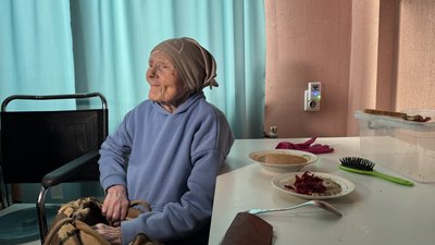 Переселенка з Вовчанська Елеонора Переселенка з Вовчанська Елеонора