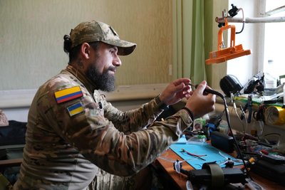 “Ми переможемо, ми за правду”: як колумбієць без ноги боронить Сумщину “Ми переможемо, ми за правду”: як колумбієць без ноги боронить Сумщину