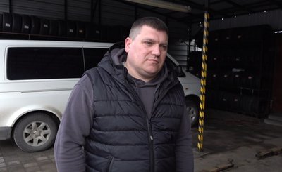 "Ями не видно": чи можуть черкащани повернути кошти за пошкоджені колеса на розбитих дорогах "Ями не видно": чи можуть черкащани повернути кошти за пошкоджені колеса на розбитих дорогах