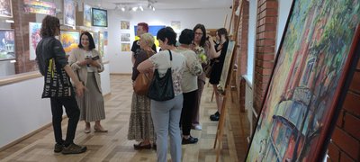 "Рідні барви 4.5.0" — виставка робіт художника з Краматорська відкрилася у Львові "Рідні барви 4.5.0" — виставка робіт художника з Краматорська відкрилася у Львові