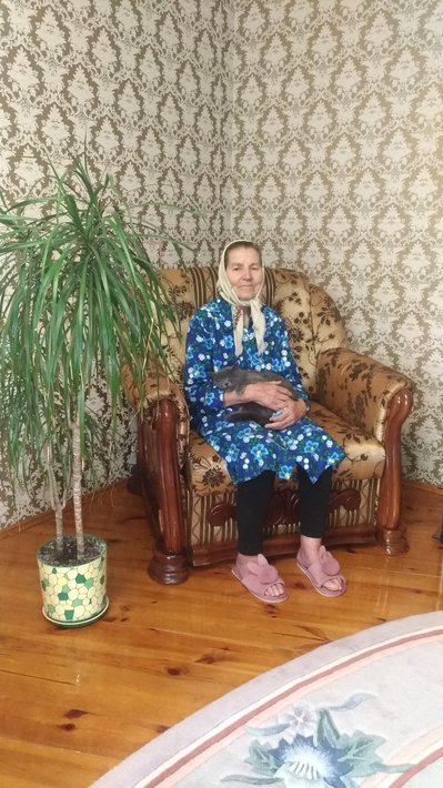 "Мої рідні загинули від бомбового удару, тепер я маю жити заради них" – Юлія Трикиша з Житомирщини "Мої рідні загинули від бомбового удару, тепер я маю жити заради них" – Юлія Трикиша з Житомирщини