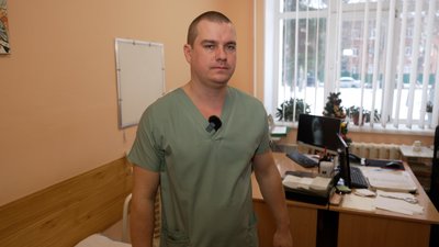 У Чернігові зросла кількість звернень до травмпункту через погіршення погодних умов У Чернігові зросла кількість звернень до травмпункту через погіршення погодних умов