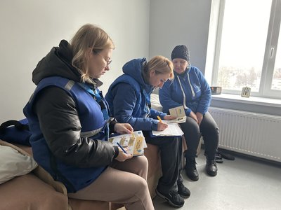 "Додому хочеться, там усе моє життя": до Кременчука евакуювали 14 жителів Донеччини "Додому хочеться, там усе моє життя": до Кременчука евакуювали 14 жителів Донеччини