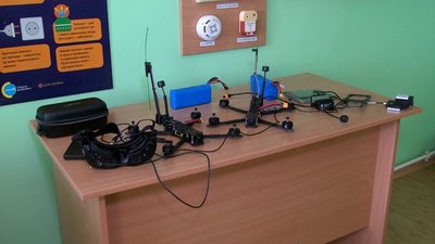 Вінничанин виготовляє безпілотники для оборонців Вінничанин виготовляє безпілотники для оборонців