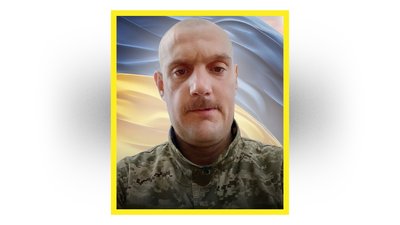 На Чернігівщині попрощалися з Іваном Синишиним та Іваном Зайченком, які загинули на фронті На Чернігівщині попрощалися з Іваном Синишиним та Іваном Зайченком, які загинули на фронті