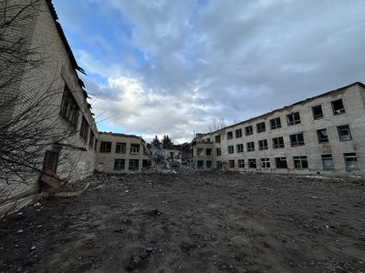 Зруйновані заклади освіти школи обстріли Костянтинівка Донецька область
