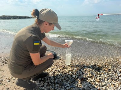 Забруднення Чорного моря після аварії колектора біля Крижанівки зменшується, але вода ще не безпечна — Держекоінспекція Забруднення Чорного моря після аварії колектора біля Крижанівки зменшується, але вода ще не безпечна — Держекоінспекція