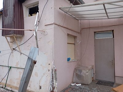 Поранена дитина, пожежа та пошкоджені будинки: що відомо про наслідки обстрілу Сум Поранена дитина, пожежа та пошкоджені будинки: що відомо про наслідки обстрілу Сум