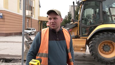 Безбар'єрний маршрут готовий на 25%: на вулиці у центрі Рівного триває ремонт Безбар'єрний маршрут готовий на 25%: на вулиці у центрі Рівного триває ремонт