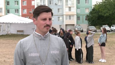 "Можливість подарувати дитинство": п'ятиденний дитячий духовно-патріотичний табір провели у Рівному "Можливість подарувати дитинство": п'ятиденний дитячий духовно-патріотичний табір провели у Рівному