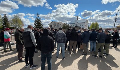 На Волині шахтарі не пустили на роботу новопризначеного керівника ДП "Волиньвугілля" На Волині шахтарі не пустили на роботу новопризначеного керівника ДП "Волиньвугілля"